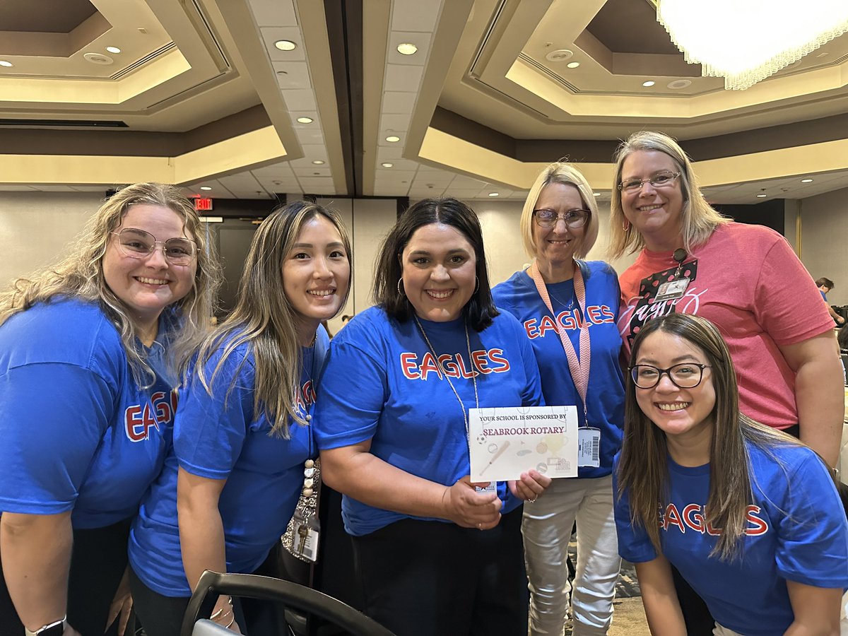 britani_moses's tweet image. Thank you to the @clacctx for another stellar new teacher luncheon!  They care about our #ccisdmvt