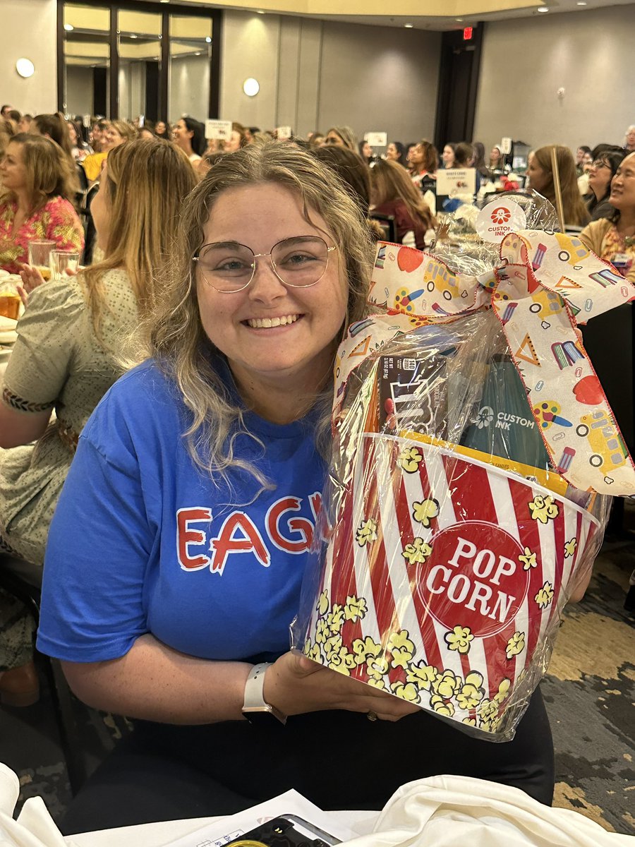 britani_moses's tweet image. Thank you to the @clacctx for another stellar new teacher luncheon!  They care about our #ccisdmvt