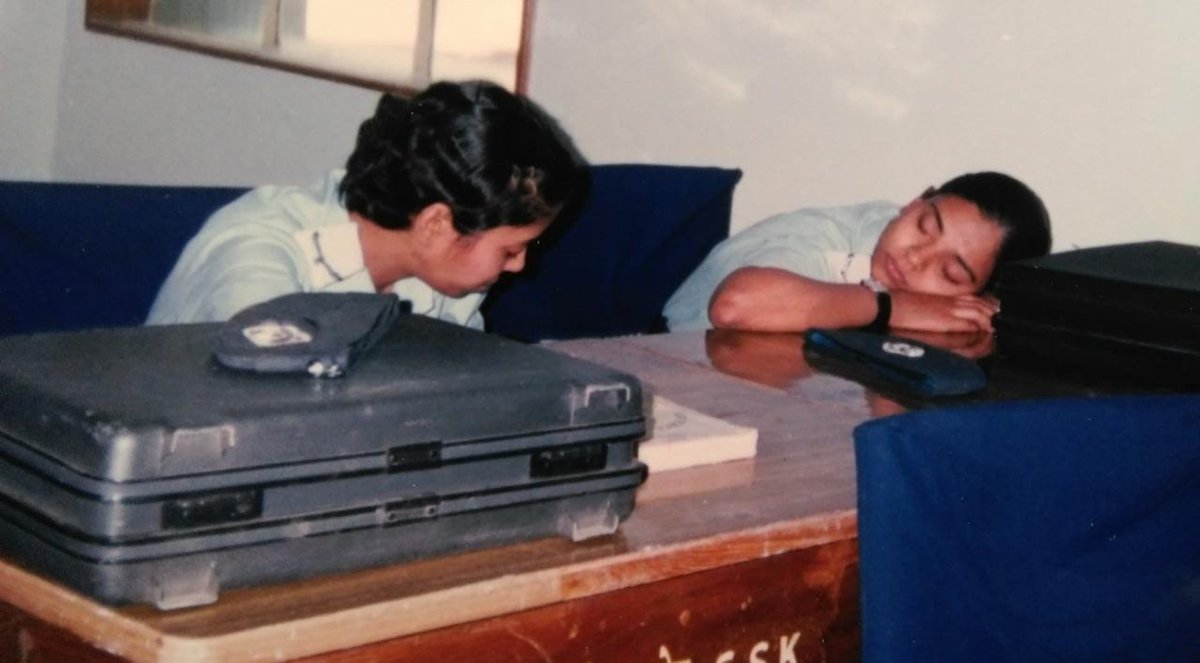 Vidula_201's tweet photo. #SleepingSecrets #soulmates

Har ek friend zaroori hota hai

The most contagious practice 
 from academy times 

@raj201sl @Spearcorps @bkum2000 @Chopsyturvey @AnilKhosla16 @nitinwelde @colhunnybakshi @tarunsingha @HarshadDats @w_karve @ssn116 @SS_Imphal @HQ_DG_NCC @megirish2001 https://t.co/nDzxkXYpYz