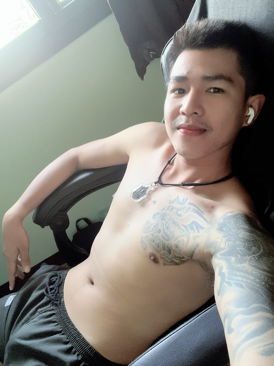 SamNxn's tweet photo. นอ��จักตื่นก่อนเด้อพี่น้อง https://t.co/t0HWALQiL5