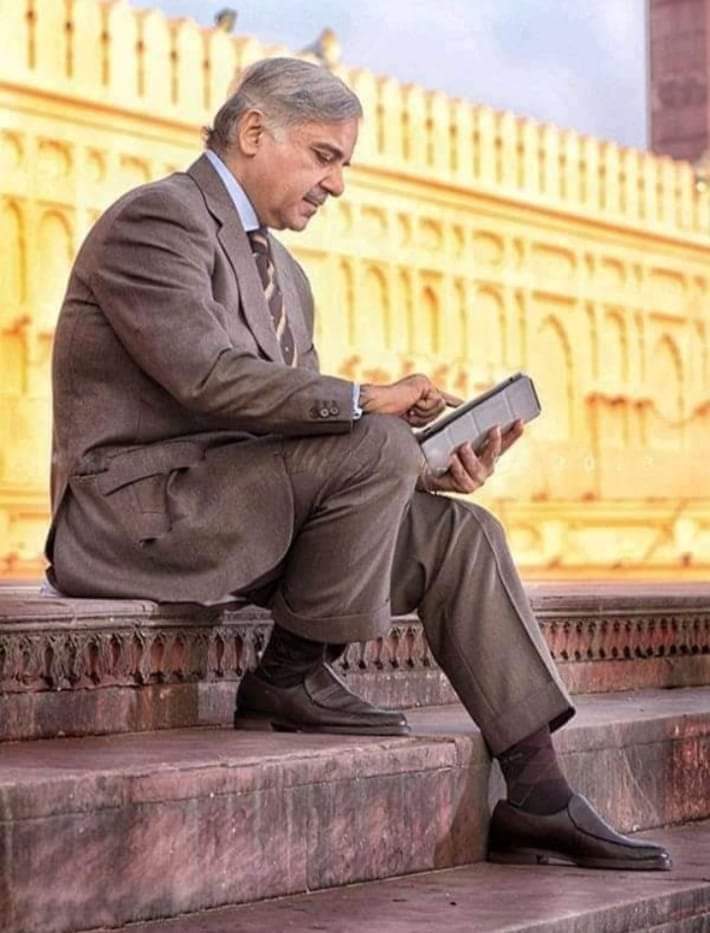 وفاداری ملک سے ہو بھائی سے ہو جماعت سے ہو۔

🐅میاں  شہباز  تیرا کوئی جوڑ نہیں 💝💖💝💖💝
<a href="/MaryamNSharif/">Maryam Nawaz Sharif</a>