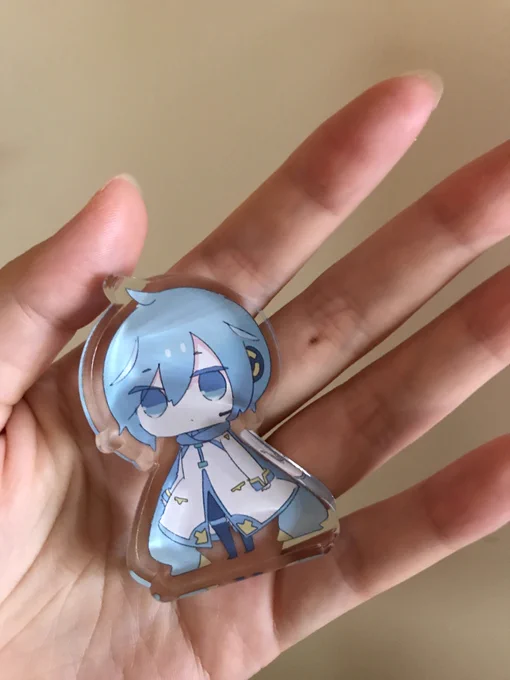 KAITOくんのぽちょむアクリルブロック、入稿…しましたッ8月末には通販できると信じています自立and手のひらに載せてもかわいいサイズです