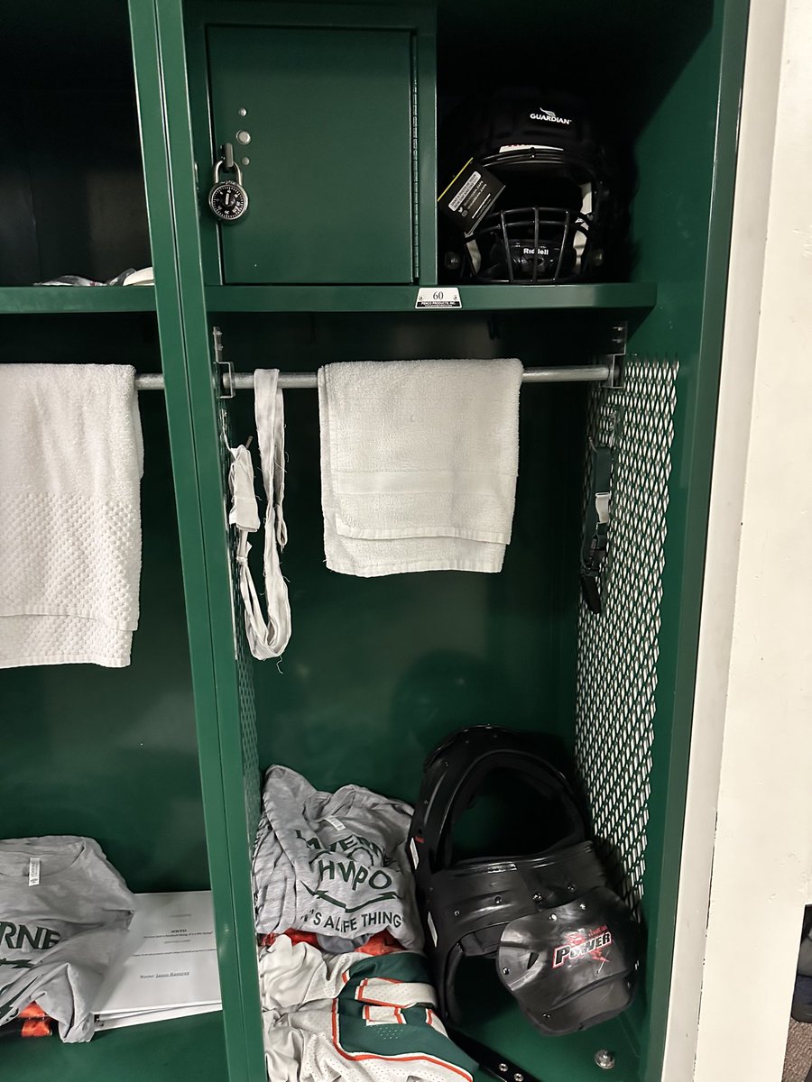 anthony_correra's tweet photo. Here we go…

#HWPO @ULVAthletics 👊🏻 https://t.co/bOiWlw6UJ4