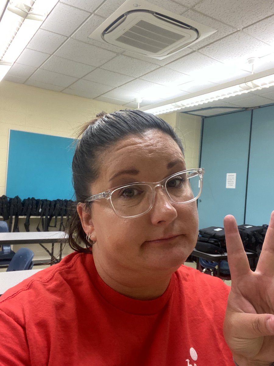 Carolyn Wargo tweet media