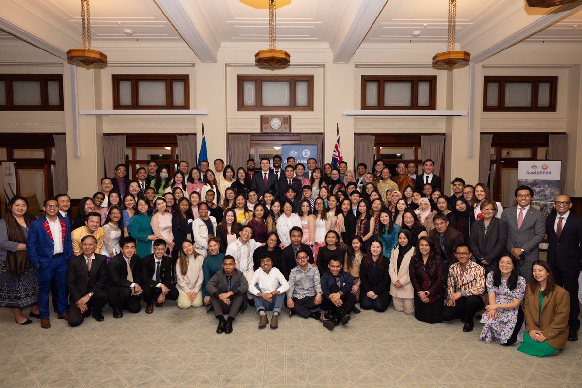 Australian scholarships are changing the lives of people in our region. 

The Australia for ASEAN scholarships (Aus4ASEAN) not only support people from Southeast Asia to get a world class education in Australia…