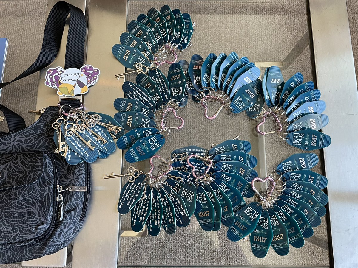 FrostyDirona's tweet photo. Got some doodads to give away at #DEFCON31 so if you see me around feel free to say hello and pick up a @HighRollerCon key! https://t.co/mwuRiUAJqB