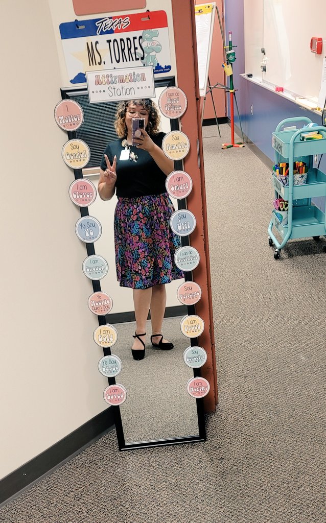 Esmeralda Torres tweet media