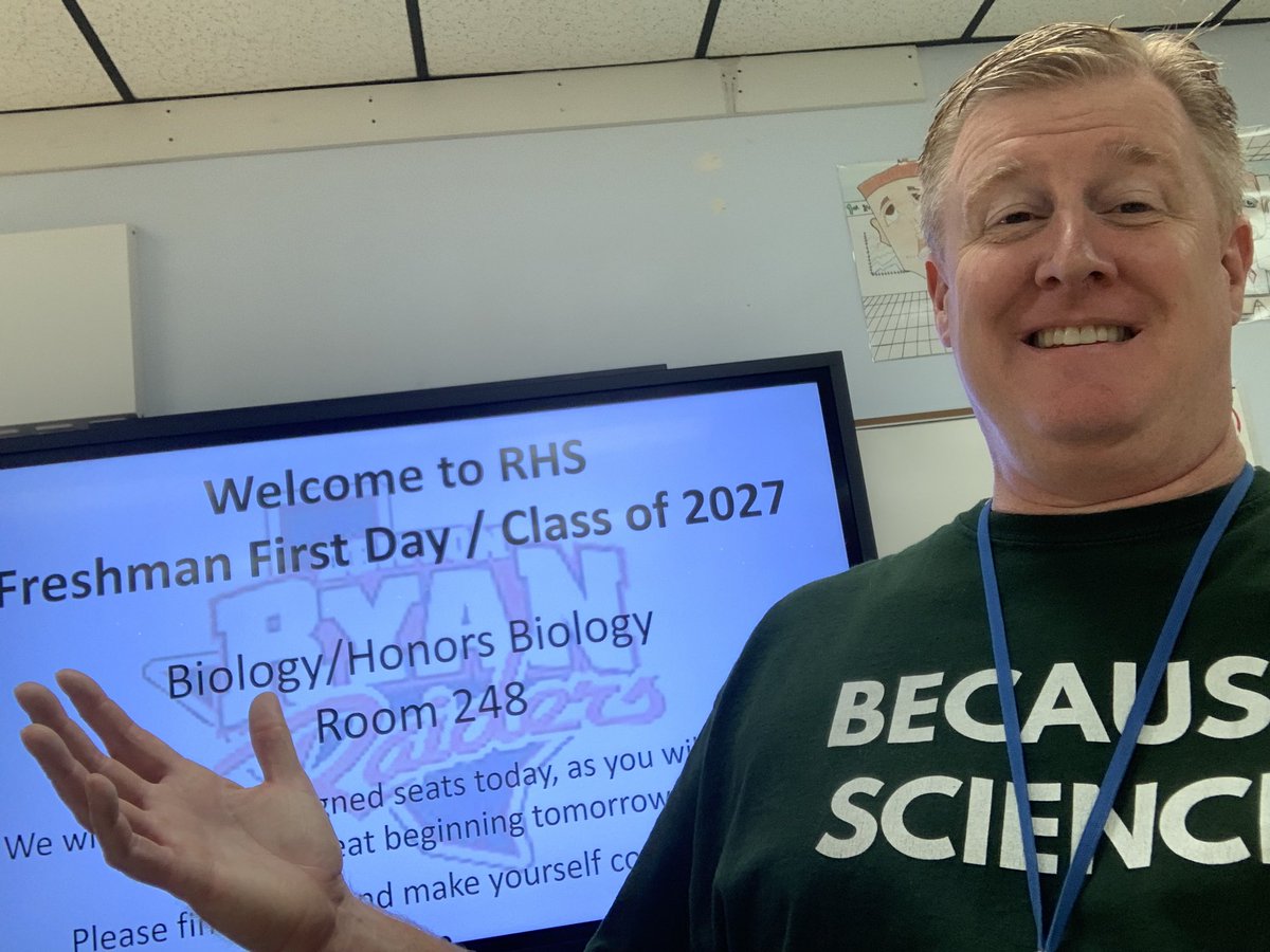 Spalding_Bio's tweet photo. Great to see our freshmen today for a practice run on #FreshmanFirstDay Looking forward to starting for real tomorrow. @RHSRaiders @dentonisd #RHSScience #DentonISDDelivers https://t.co/pJHNUX7Fhi
