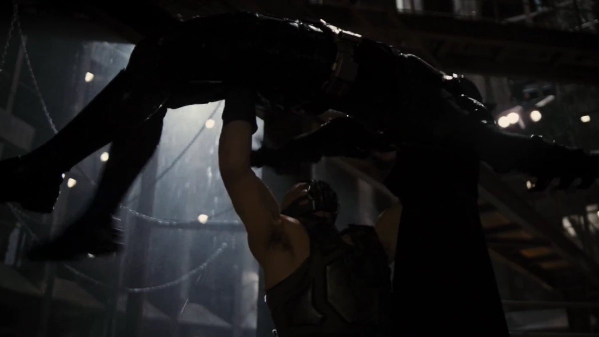 Batman Slander (@batmanslander) on Twitter photo 