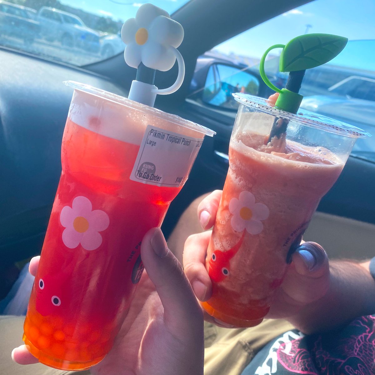killbill_y's tweet photo. bf took me out to get the pikmim boba bc i am big sad today 🥹😭 i love him so much 🩷💕🩷💕🩷💕 https://t.co/JBXe6zzzcy