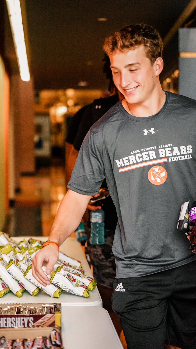 MercerFootball's tweet photo. Movie Night! 🎥 🍿
#RaiseTheBar | #RoarTogether https://t.co/yDNCRAuZRw