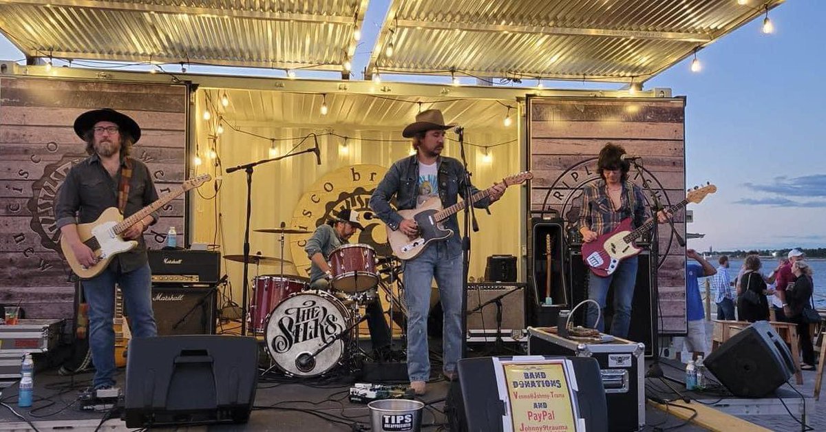 High flyin’ baby… Friday 8/11 Cisco Kitchen + Bar #NewBedford, MA 6-9pm • Sunday 8/13 Red Square #Burlington, VT 7-10pm • Monday 8/14 Tupper Arts Summer Sunset Series at Flanders Park #TupperLake, NY 7pm