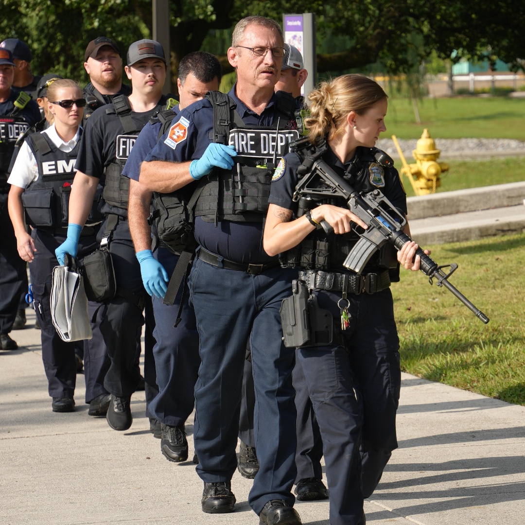ChattStateCC's tweet photo. Thank you to all first responders and community partners who made today's drill possible in an effort to continuously improve campus safety and emergency preparedness. https://t.co/iHlVpElSpU