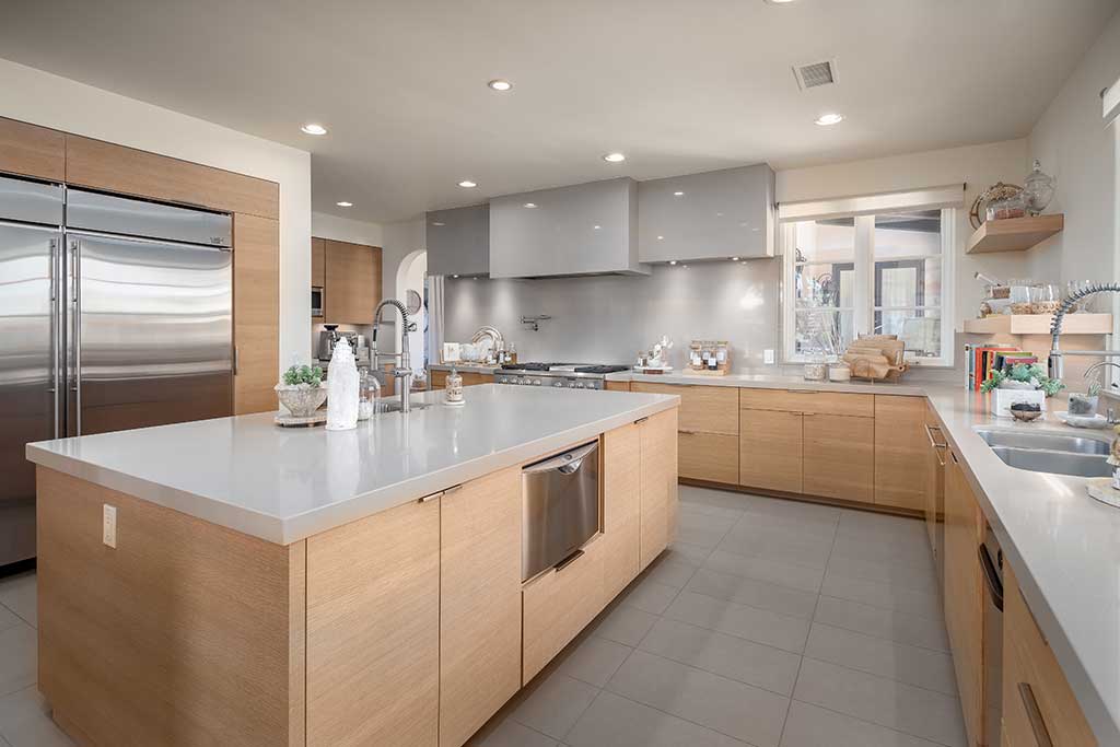 DreamHomesMag's tweet photo. ABSOLUTELY GORGEOUS! remodeled single level, in coveted Santaluz Golf Club, with detached casita, panoramic views, fruit trees, and vanishing edge pool.

Presented by: Cecilia Zavala | @BHHSCalifornia

View: https://t.co/ZVA9HzRSjk
#santaluz #dreamhomesmag https://t.co/CPu7FXsMZb