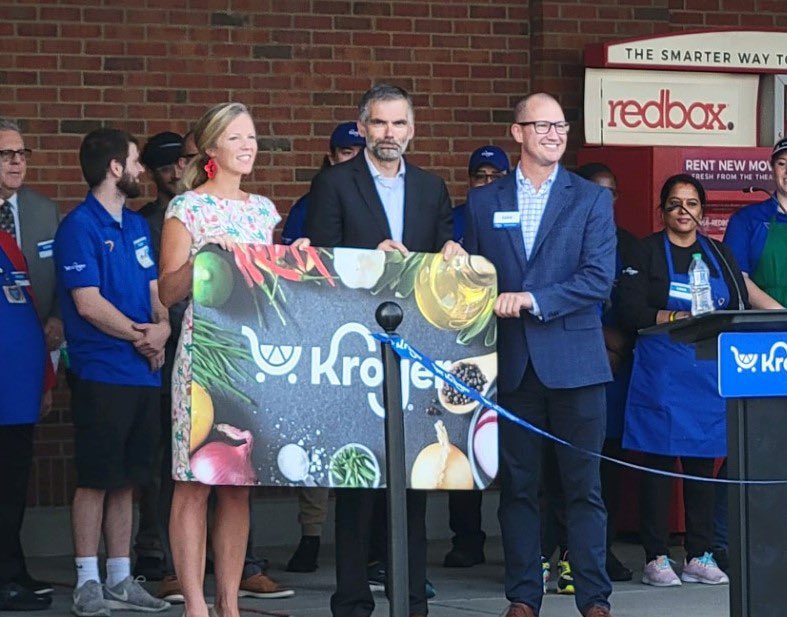 We are thrilled to have Springhurst Kroger as a Community Partner! Ms. Iliff, Norton AP, attended the Grand Reopening ceremony recently and was awarded with a gift card for $1000 to use towards Norton's food pantry. Thank you, Kroger!