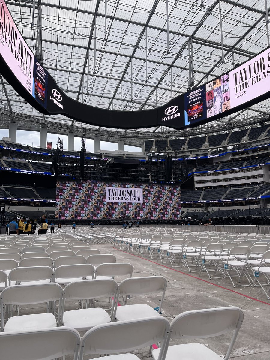 In our floor seats for last show of first tour leg. Yep - my walking boot is #Bejeweled &amp; expecting an amazing show!#LATSTheErasTour #1989TaylorsVersion?