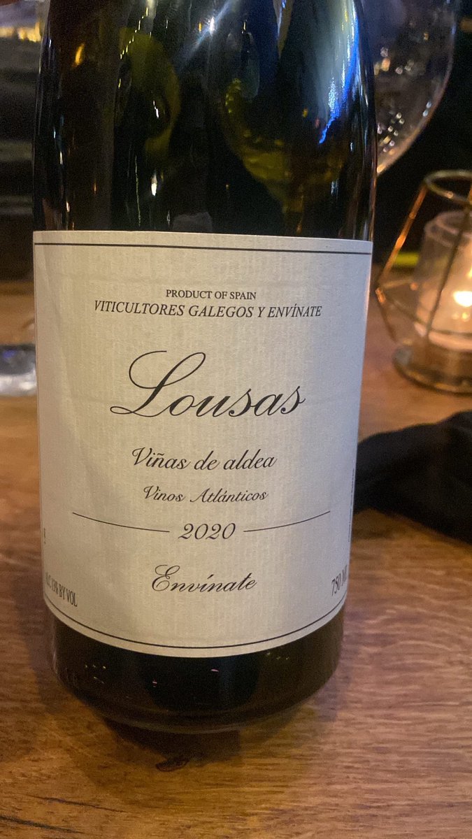 Marindeaudouuce's tweet photo. Tasting du soir entre amis 🍷✨ https://t.co/kvKrI76NPf
