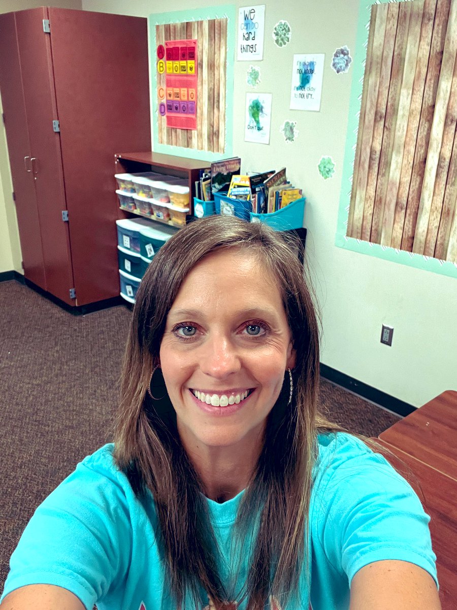 karenwlively's tweet photo. Excited to start year 16 of teaching! #ilovesse https://t.co/jx76u1wLrv