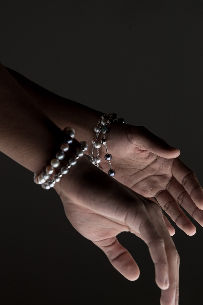 uptherestore's tweet image. This week sees us welcome @politeworldwide – an LA-based jeweller committed to ethical sourcing and production.
 
Shop their range of signature pearl necklaces and bracelets in-store and online now.

uptherestore.com/collections/po…

#uptherestore #polite #politeworldwide