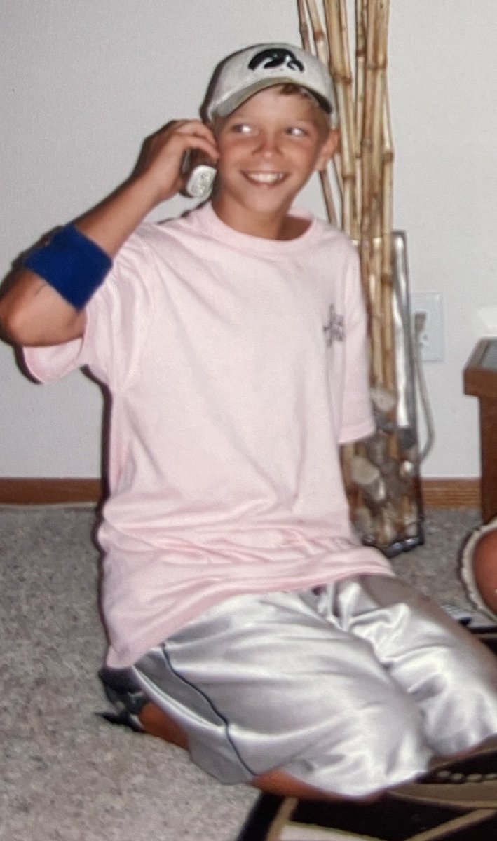 DebbieMagnuson's tweet image. Happy 26th birthday Jordan!! You make us proud - we wish you love and laughs and most of all be safe ❤️