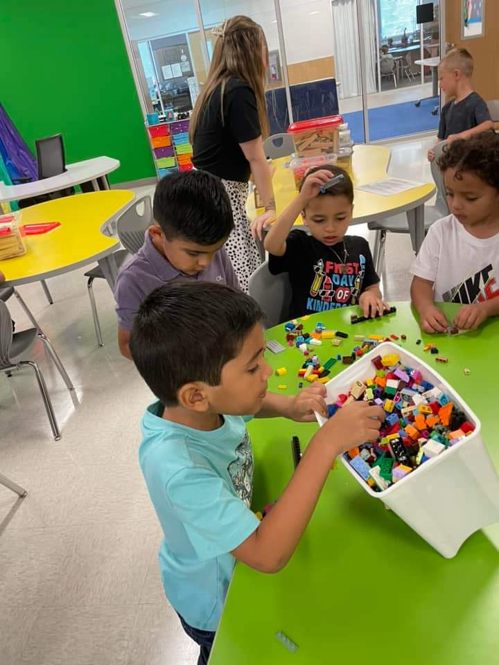 Timber Lakes Elementary tweet media