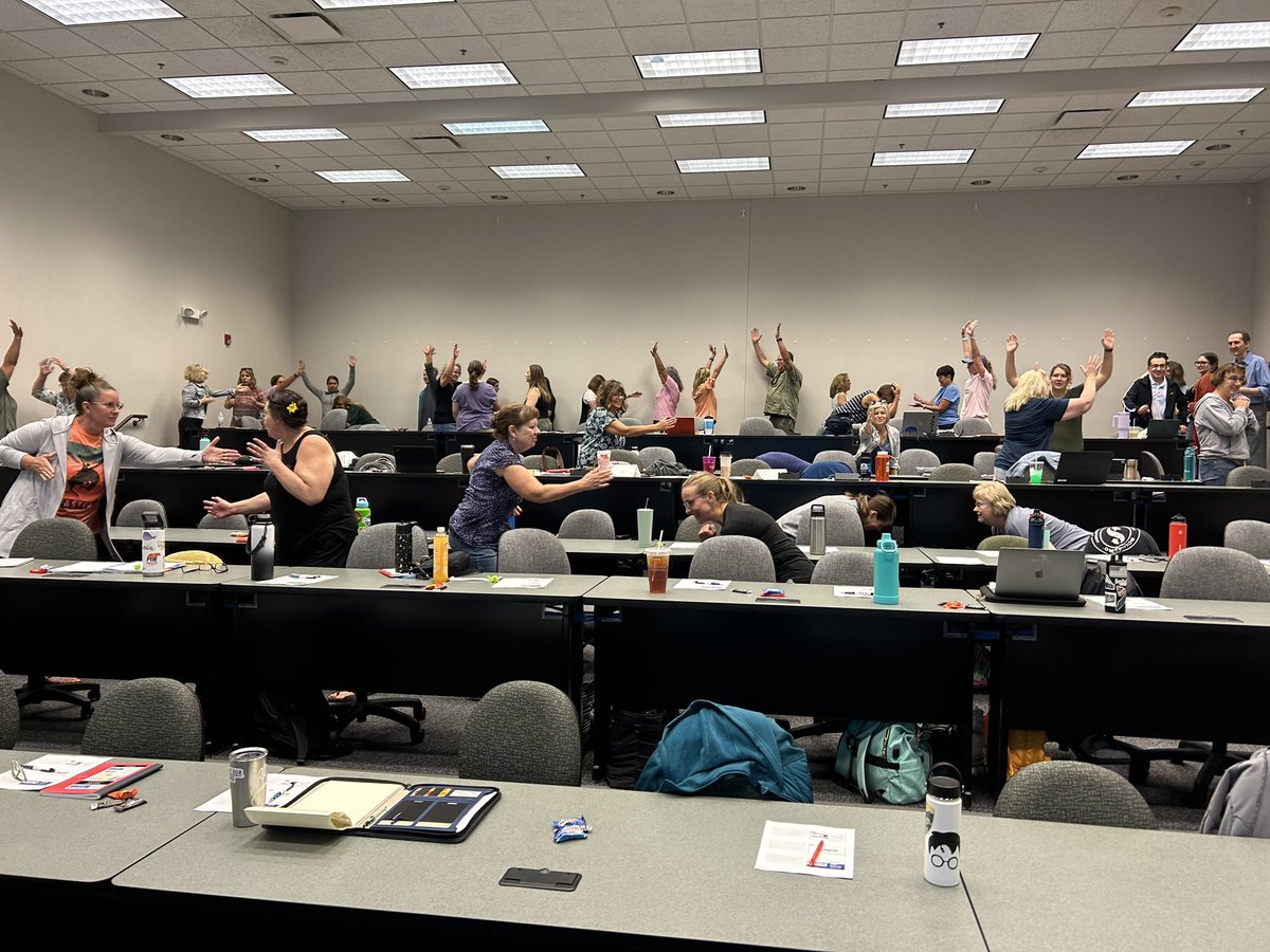 RandyLRussell24's tweet photo. It was an amazing 2 days with great educators who are committed to excellence and serving their students - I was impressed! Thank you MSU-Billings! #the3ships @richmcbride @msubillings @DougKap @tsnovasio @JayCurt64429262 @JWalkerMontana @MontanaOPI @DrSandraHernand @mraspinall https://t.co/mjBoqhLcvC