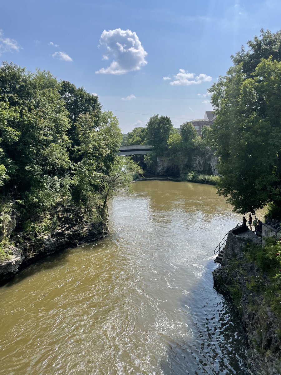 dbcurren's tweet image. #GrandRiver, #Fergus, #Ontario.