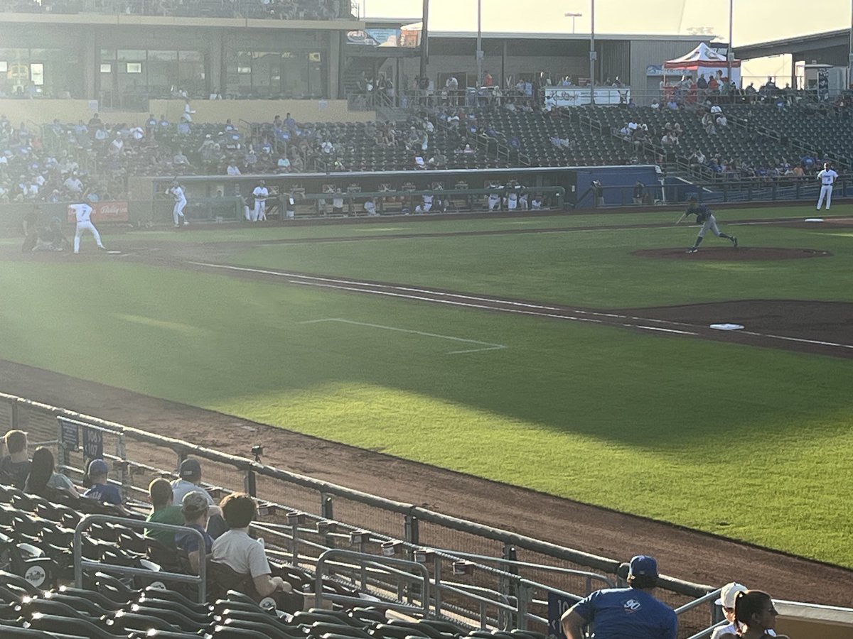 traitortrumpy's tweet photo. @OMAStormChasers great night for a ball game … unfortunately the @IowaCubs scored 8 runs in top of first #gochasers https://t.co/iEbLJlz9QF