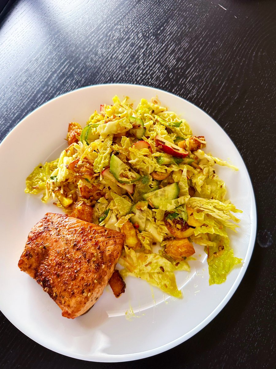 lxhash_eth's tweet image. Things I miss while traveling:
- Homecooked meals; 
- Ability to find every single ingredient I can think of