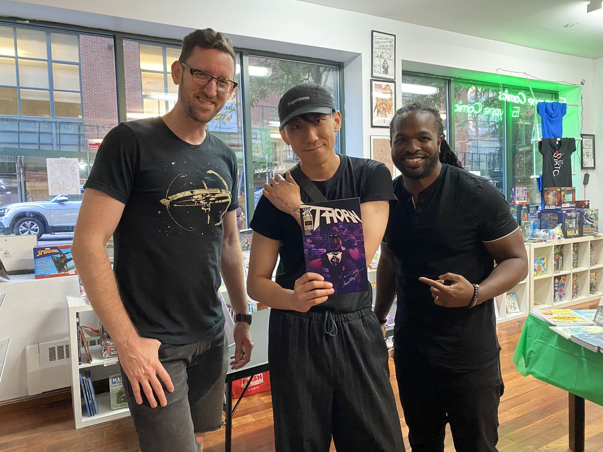 S/O to @EveryoneComics for inviting the #THORNCollective to do a book signing! 

Thanks for all who came through &amp; showed us ❤️

If you haven’t already, get to your comic book shop &amp; let them know u want #THORN2!