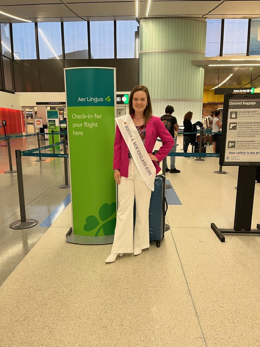 weirseanatac's tweet photo. @RoseofTralee_ 
Off she goes good luck Fiona all of Dot is rooting for you I should all of Boston and beyond .
Love you  mom and dad https://t.co/WUTB21Bwjy