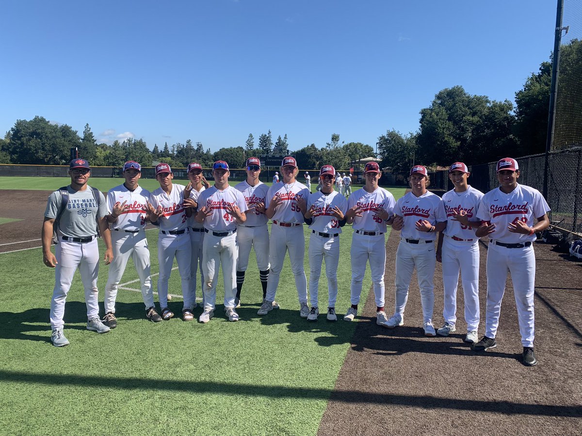 Charlie_Ellis26's tweet photo. Thank you @StanfBsbllAsCmp,  Coach Esquer, and Coach Molinari for a great 3 days. Hit .400 with a HR, triple and 5 RBI’s. Played first, all outfield positions, and went 3-0 with team 15. Awesome week of baseball. https://t.co/5I2jdCOgUl