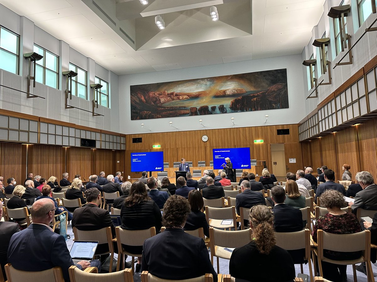 Fantastic to have Secretary of the Department of Education, Tony Cook PSM address the Universities Australia Accord workshop at Parliament House this morning. 
#auspol #HigherEd