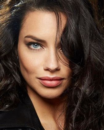 #WCW <a href="/4EverNMyEyes/">Faith ^Parody^</a> 

No one compares to her beauty inside and out