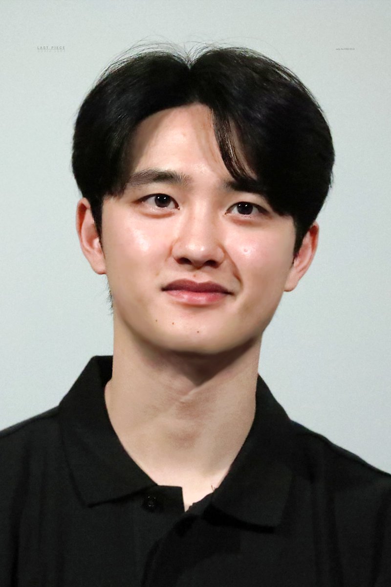 lastpiece_DO's tweet photo. 230806 
어둠 속에서도 경수는 반짝반짝✨️✨️✨️
두장 고르려다가 결국 못 고르고 다 올리기.. 🥲🥰🥹🫶🫶🫶

#도경수 #디오 #DohKyungSoo #DO(D.O.) #EXO #더문 https://t.co/eQ5BMJcrfU