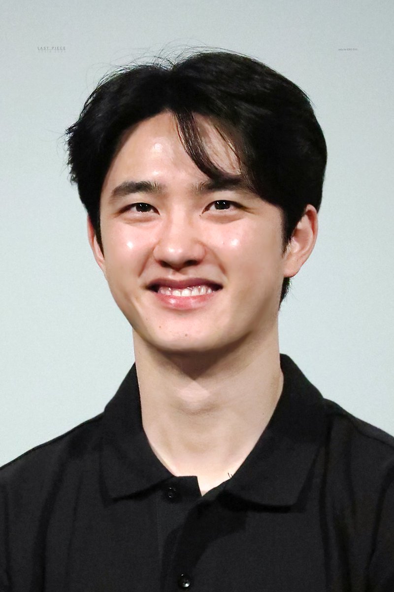 lastpiece_DO's tweet photo. 230806 
어둠 속에서도 경수는 반짝반짝✨️✨️✨️
두장 고르려다가 결국 못 고르고 다 올리기.. 🥲🥰🥹🫶🫶🫶

#도경수 #디오 #DohKyungSoo #DO(D.O.) #EXO #더문 https://t.co/eQ5BMJcrfU
