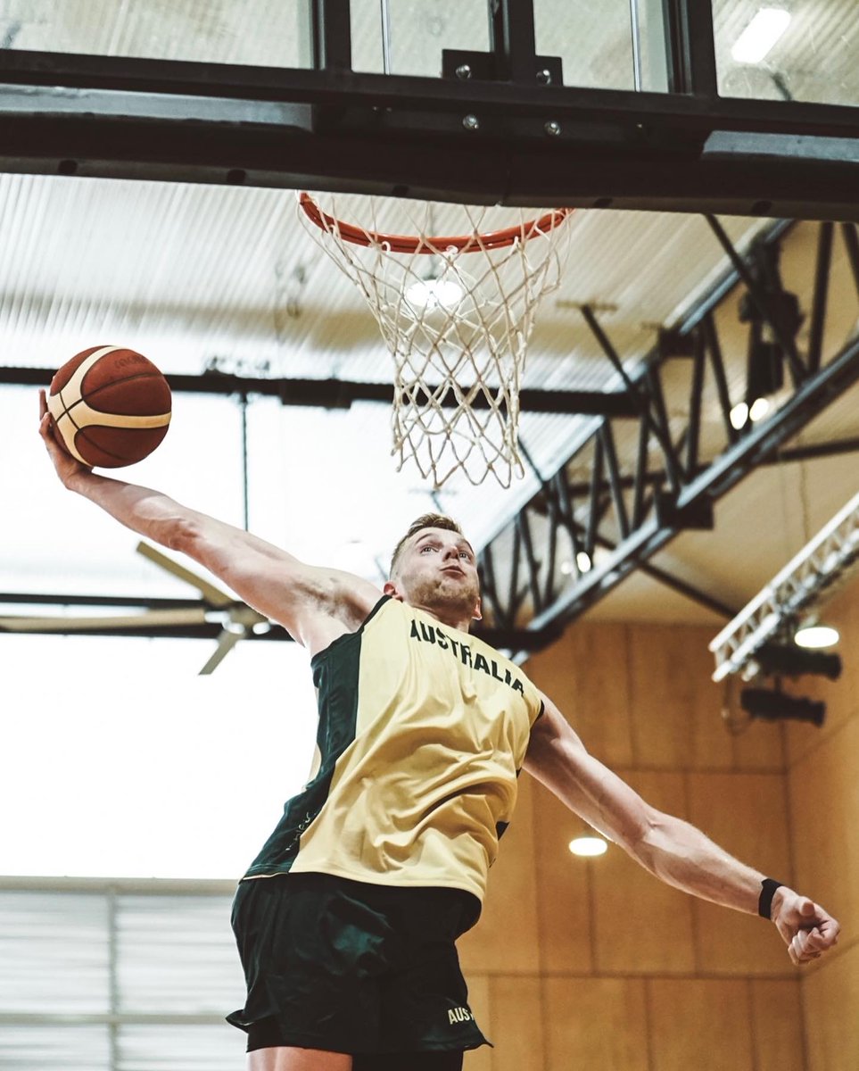 Aussies hard at work 🇦🇺 📸 | FB/Australian Boomers