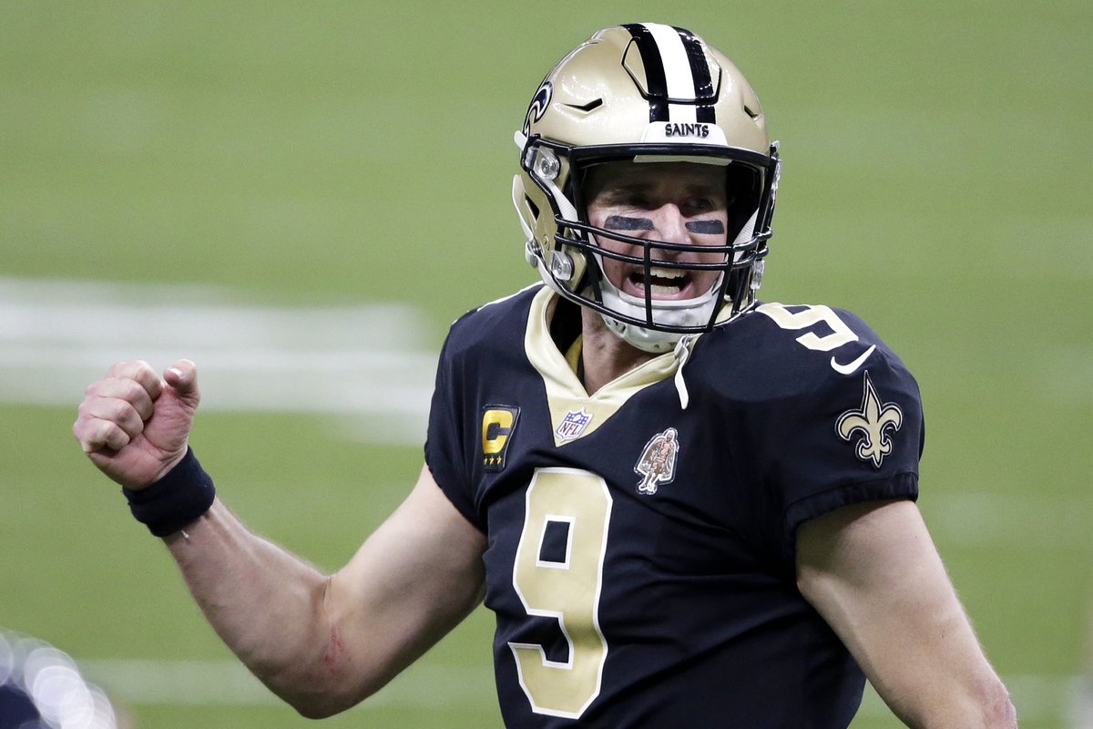 Name an NFL player that never won MVP, but you think should have 🤔

I'll start: Drew Brees