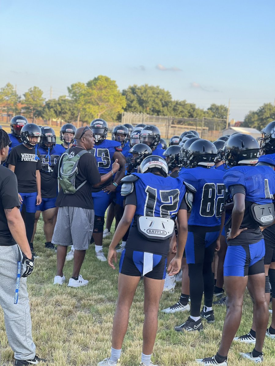 FASTER_QUIROZ's tweet image. #OnePackOneGoal