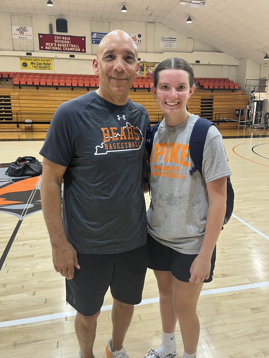 Anna White (@annawhitebb) on Twitter photo Had a great opportunity this past Saturday at the <a href="/UPIKE_WBB/">UPɪᴋᴇ Wᴏᴍᴇɴ’s Bᴀsᴋᴇᴛʙᴀʟʟ⛹️♀️🐻</a> prospect camp. Thank you, <a href="/CoachCWUPikeWBB/">Clifton Williams</a>. Got good work in with some talented players.
@ETAThunderSmith Had a great opportunity this past Saturday at the <a href="/UPIKE_WBB/">UPɪᴋᴇ Wᴏᴍᴇɴ’s Bᴀsᴋᴇᴛʙᴀʟʟ⛹️♀️🐻</a> prospect camp. Thank you, <a href="/CoachCWUPikeWBB/">Clifton Williams</a>. Got good work in with some talented players.
@ETAThunderSmith