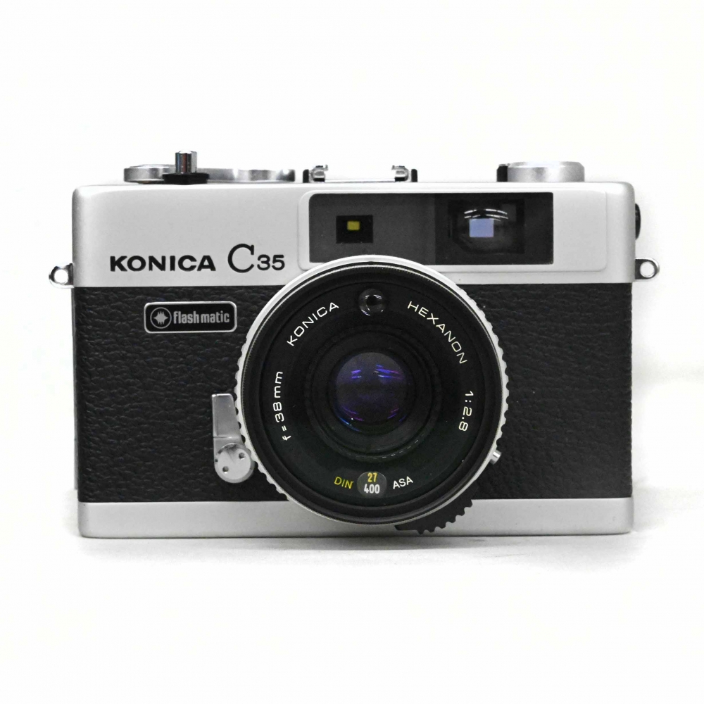 champcamera's tweet photo. #KONICA C35 Flash Matic (整備済) ¥22,000 by #港北ニュータウン 店
#ジャーニーコニカ の愛称で親しまれたC35。HEXANON 38/2.8の素晴らしい描写で軽快にスナップ撮影をお楽しみいただけます。こちらオーバーホール済みなので安心してご使用いただけます。
#C35FlashMatic
https://t.co/HNfbAUZcid https://t.co/vjNmFkYbv0