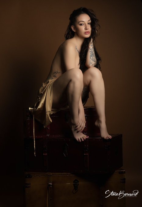 Available for shoots in ATL till 8/20.  📸 Stace Bernard photography https://t.co/wQh9NSqqMg<a href="/tag/footfetish"class="tags"><span>#footfetish</span></a><a href="/tag/feet"class="tags"><span>#feet</span></a><a href="/tag/socks"class="tags"><span>#socks</span></a><a href="/tag/soles"class="tags"><span>#soles</span></a><a href="/tag/sessiongirls"class="tags"><span>#sessiongirls</span></a>