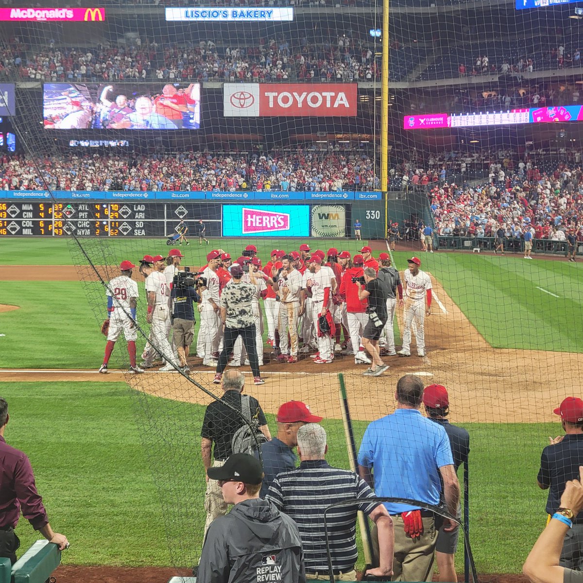 joeypapp's tweet photo. My first no hitter!!!!!! @Phillies https://t.co/neNqyfRR2X