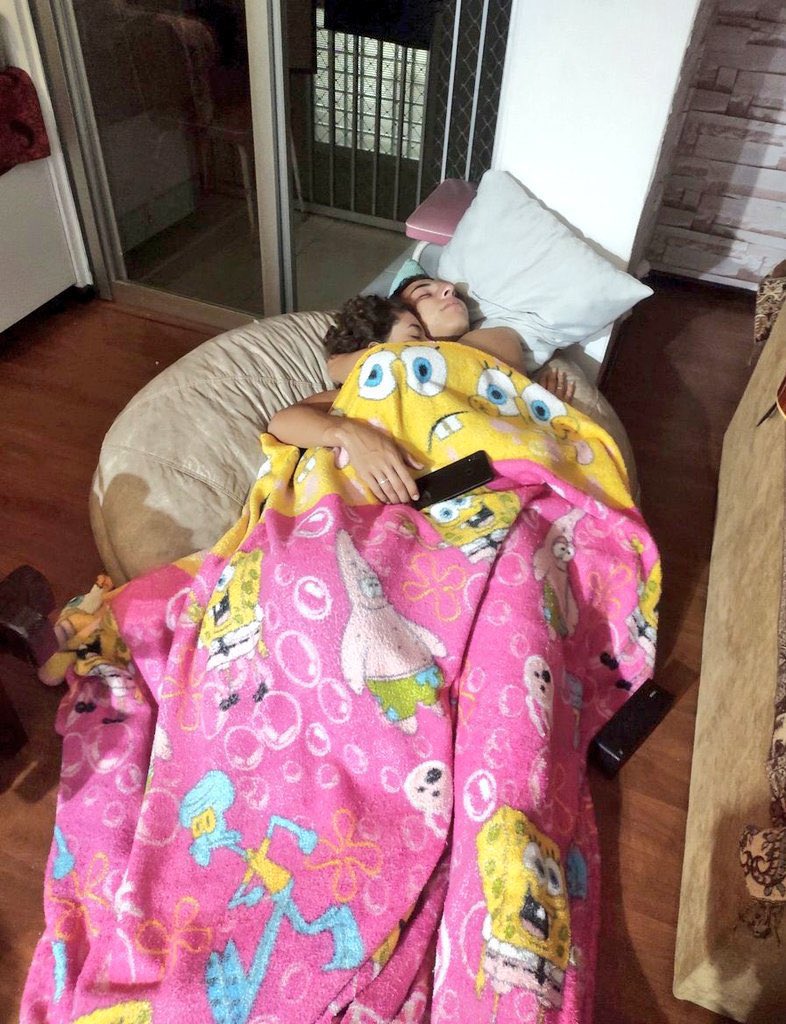 como eu queria dormir hoje: