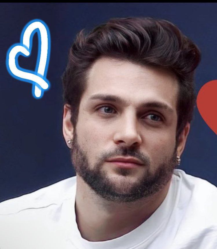 SShirmume93's tweet photo. EL FAVORITO DE LATAM 
EL GANADOR DE LCDLFMX
@NicolaPorcella 
@LaCasaFamososMx 
#EfectoNicola 
#nicomania 
#NicolaGanador 
#nicolaporcellalcdlfmx https://t.co/LXnvN8wTWY