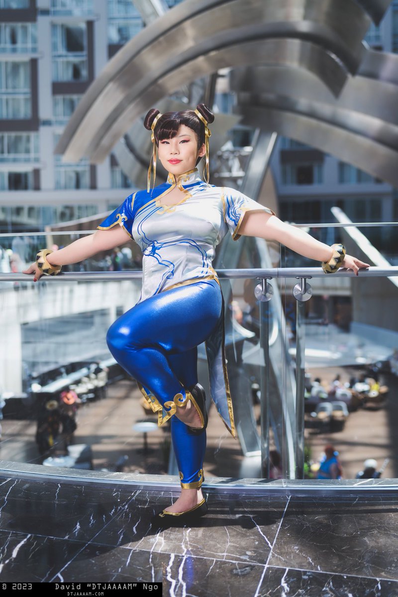 Hi all 👧🏻 you may know me as Mini Marisa or that Chun Li from this past EVO 👋 This was my first full dive into the FGC and I must say, I should have embraced it sooner. SO MUCH FUN. SO MUCH HYPE. I don’t usually use Twitter and am more active on IG so hopefully see ya’ll around!