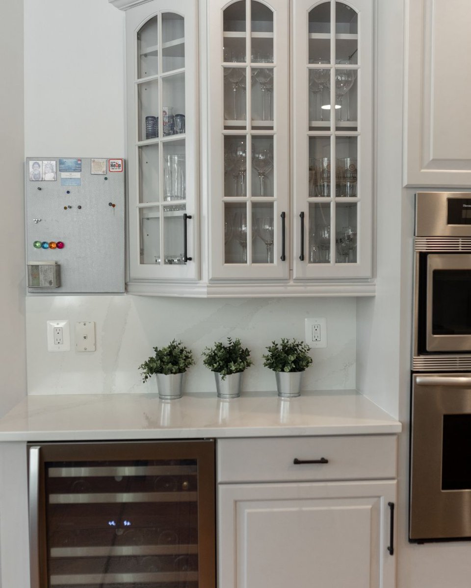 LeadsBHS's tweet photo. At Beautiful Home Services, we believe the kitchen is the heart of your home. This week we want to highlight this recent kitchen project we have worked on!

We are loving the utilization of this nook with the beverage fridge and glass front cabinets!

#kitchendesign #kitchen https://t.co/bRGwEvuCDc