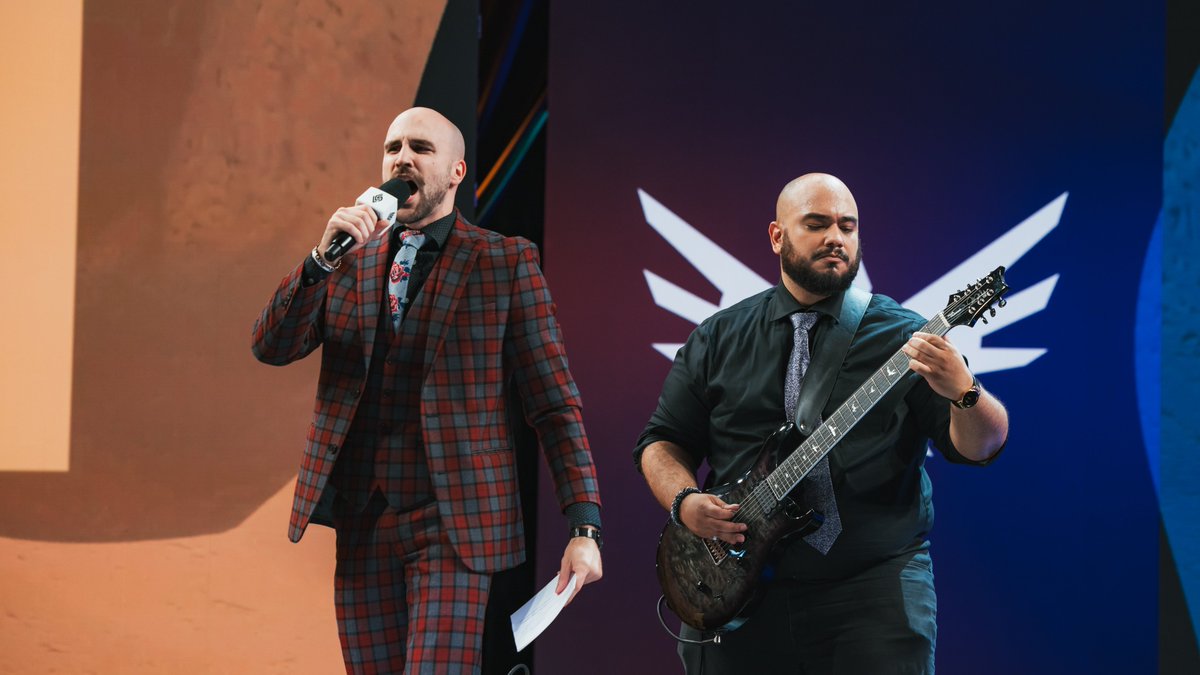 LCSOfficial's tweet image. Congratulations to @Disguised on taking home the trophy in the 2023 LCS Challengers League Summer Finals! 🏆 #NACL #PathToLCS