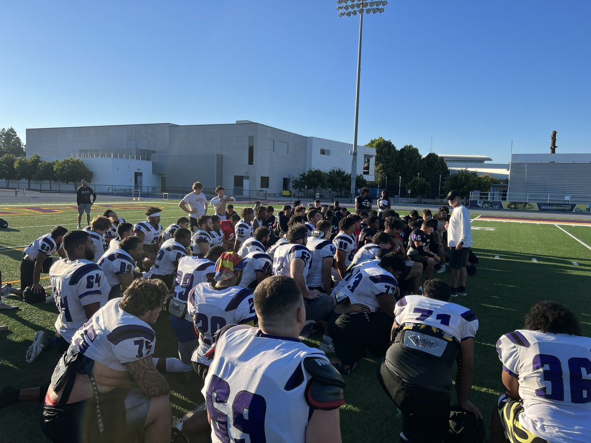 Day 3 in shells in the books. Day 4 Full pads….separate the Boys from the Men. #BuiltInTheBay #DIRT #PutOnForYourCITY #SJCC