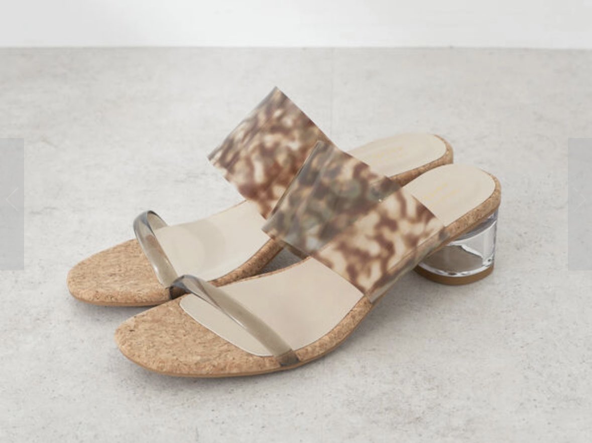 eririn043's tweet image. 夏のサンダルゲット✨
earth music&amp;amp;ecologyでSALE中だったから、思わず3足買ってしまった😁
履くの楽しみ😊
 #サンダル #earthmusic&amp;amp;ecology